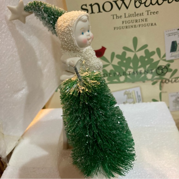 Department 56 Snow Babies “The Littlest Tree” Porcelain Figurine. New in box. - Picture 2 of 10